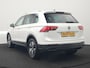 Volkswagen Tiguan 1.4 TSI eHybrid Elegance Plug In Hybrid 245pk Dealer O.H. PHEV | Trekhaak Af Fabriek | Adaptive Cruise | IQ Light | Camera | Stoelen & Stuur Verwarmd | Apple Carplay | Blis | Navigatie | DAB |