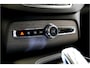 Volvo XC90 2.0 T8 AWD 335kW/455pk Aut8 Recharge Long Range Ultimate Bright LUCHTVERING + PANORAMADAK + HARMAN/KARDON + STOELVERWARMING V&A + STUURVERWARMING + STOELVENTILATIE + ADAPT.CRUISE + BLIS + GOOGLE DASH&SERVICES + 360 CAMERA + PARKSENSOREN + 21" LM-VELGEN!!