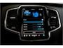 Volvo XC90 2.0 T8 AWD 335kW/455pk Aut8 Recharge Long Range Ultimate Bright LUCHTVERING + PANORAMADAK + HARMAN/KARDON + STOELVERWARMING V&A + STUURVERWARMING + STOELVENTILATIE + ADAPT.CRUISE + BLIS + GOOGLE DASH&SERVICES + 360 CAMERA + PARKSENSOREN + 21" LM-VELGEN!!