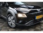 Hyundai Kona Electric EV Fashion 64 kWh. | Geen import | Schuifdak | Stoelverwarming |