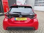 Toyota Yaris 1.5 Hybrid Dynamic STOELVERWARMING APPLE & ANDROID FULL LED PARKEERCAMERA ELEK. BUITENSPIEGELS
