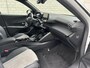 Peugeot e-2008 EV GT Pack 50 kWh | Navigatie | Stoelverwarming | Alcantara interieur | Apple en Android | Two tone lak