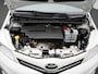 Toyota Yaris 1.3 VVT-i Dynamic | Glazen Panoramadak | Navigatie |