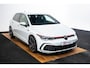 Volkswagen Golf 2.0 TSI GTI Head up - Harman Kardon - Sportstoelen - Adaptieve onderstelregeling - Achteruitrijcamera - Parkeersensoren voor/achter - Winterpakket - Koplampverlichting LED - Getinte Ruiten -