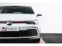 Volkswagen Golf 2.0 TSI GTI Head up - Harman Kardon - Sportstoelen - Adaptieve onderstelregeling - Achteruitrijcamera - Parkeersensoren voor/achter - Winterpakket - Koplampverlichting LED - Getinte Ruiten -