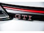 Volkswagen Golf 2.0 TSI GTI Head up - Harman Kardon - Sportstoelen - Adaptieve onderstelregeling - Achteruitrijcamera - Parkeersensoren voor/achter - Winterpakket - Koplampverlichting LED - Getinte Ruiten -