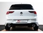 Volkswagen Golf 2.0 TSI GTI Head up - Harman Kardon - Sportstoelen - Adaptieve onderstelregeling - Achteruitrijcamera - Parkeersensoren voor/achter - Winterpakket - Koplampverlichting LED - Getinte Ruiten -