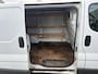 Renault Trafic 2.0 dCi T29 L2H1|NAP|airco|navi|trekhaak|drie zitplaatsen|elektrisch pakket/APK 24-07-2026