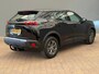 Peugeot 2008 1.2 PureTech Active Pack Stoelverwarming | Afneembare Trekhaak | Carplay | Parkeersensoren | Cruise Control | Climate Control | 16" Lichtmetaal | Airco (automatisch) | Cruise control | DAB ontvanger