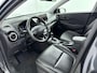 Hyundai Kona 1.6 GDI HEV Premium | Leer | Stoel + stuurverwarming | Trekhaak | Stoelventilatie | 18" Lm-wielen |