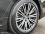 BMW 3-Serie 320i High Executive M-Sport Edition Glasdak Led HiFi