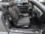 Volkswagen Beetle Cabriolet 1.2 TSI Sound 2018 App connect Navigatie Stoelverwarming Cruise control Sportvelgen 17 inch Airco-ecc Elektrische kap Alle rekeningen aanwezig Zeer nette staat Facelift model Cabrio Lage kilometerstand
