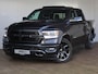 Dodge Ram 1500 5.7 V8 4x4 Crew Cab Laramie Night | Panoramadak | Luchtvering | Groot Navigatie | Elektrisch Sidebars |