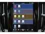 Volvo V60 T8 Recharge AWD Polestar Engineered - Panorama/schuifdak - IntelliSafe Assist & Surround - 360º Camera - Bowers & Wilkins audio - Adaptieve LED koplampen - Verwarmde voorstoelen, stuur & achterbank - Parkeersensoren voor & achter - Elektr. bedienb. voorstoelen met geheugen - Head up display - Extra getint glas - Elektr. inklapbare trekhaak - 20' LMV