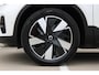 Volvo EX40 Single Motor Extended Range Ultra 82 kWh | Verwarmbare voorstoelen | Verwarmbaar stuurwiel | Panorama dak | Rondom zicht camera | 19 inch Lichtmetalen velgen | Semi elektrische trekhaak | Alarmklasse 3