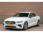 Volvo S60 B4 R-Design, Harman/Kardon, Stoel & Stuurverwarming, Trekhaak, Camera, Memory, Carplay, Adaptive Cruise.