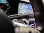 Mercedes-Benz A-klasse 200 Premium Plus AMG Automaat 164Pk (APPLE CARPLAY, PANORAMADAK, SFEERVERLICHTING, STOELVERWARMING, CAMERA, SPORTSTOELEN, NIEUWE APK, NIEUWSTAAT)