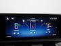 Mercedes-Benz A-klasse 200 AMG Line FACELIFT | 163PK | Night-pakket | Panoramadak | Ambienteverlichting | Dodehoek | Mountaingrau | Rijklaar + 12 mnd BOVAG garantie