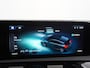 Mercedes-Benz A-klasse 200 AMG Line FACELIFT | 163PK | Night-pakket | Panoramadak | Ambienteverlichting | Dodehoek | Mountaingrau | Rijklaar + 12 mnd BOVAG garantie