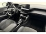 Peugeot e-208 EV GT Pack 50 kWh 136pk | Navigatie | Camera | Climate Control | Panoramadak | Lichtmetalen Velgen | Stoelverwarming