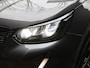 Peugeot 2008 SUV Allure 130pk | Achteruitrijcamera | Navigatie | 17" Lichtmetalen Velgen