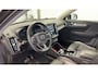 Volvo XC40 T5 AWD AUT8 247PK Inscription | Trekhaak semi elektrisch inklapbaar | Four-C adaptieve dempers | Full LED koplampen | Harman Kardon audio | Panoramadak | 19" Lichtmetalen velgen | Elektrisch verstelbare voorstoelen