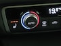 Audi Q3 45 TFSIe 180kW/245PK S Line · Stoelverwarming · Drive select · Leder/stof · Apple/Android Car Play ·