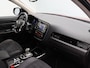 Mitsubishi Outlander 2.4 PHEV Pure | Trekhaak | Airco | Achteruitrij camera | Half leder |