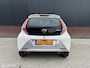 Toyota Aygo 1.0 VVT-i X-Pure | Naviga. | Dealerond. | Bluet.