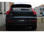 Volvo EX40 Single Motor Extended Range Plus 82 kWh | Verwarmbare voorstoelen+stuurwiel | Adaptieve cruise control | Premium audio by Harman Kardon | Warmtepomp | Achteruitrijcamera | 19 inch Lichtmetalen velgen