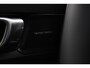 Volvo EX40 Single Motor Extended Range Plus 82 kWh | Verwarmbare voorstoelen+stuurwiel | Adaptieve cruise control | Premium audio by Harman Kardon | Warmtepomp | Achteruitrijcamera | 19 inch Lichtmetalen velgen