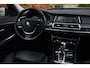 BMW 5-Serie GT Gran Turismo 520d High Executive Aut. | Facelift | Panorama | Orig. NL | Slechts 149.000KM | Historie | Luchtvering |