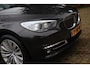 BMW 5-Serie GT Gran Turismo 520d High Executive Aut. | Facelift | Panorama | Orig. NL | Slechts 149.000KM | Historie | Luchtvering |