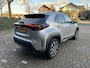 Toyota Yaris Cross 1.5 Hybrid 130pk Dynamic Comfort dodehoekdetectie / stoelverwarming / stuurwielverwarming / parkeersensoren voor + achter / Navigatie / Apple Carplay / Android Auto / parkeercamera / 10 jaar garantie / rijklaarprijs