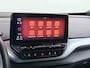 Volkswagen ID.4 Max 77kWh S.O.H. 92% Warmtepomp Trekhaak Camera Adap.Cruise + stop&go Apple Carplay Android Auto Navi Ecc Pdc Lmv 20" Led Privacy Glas DAB File assistent Matrix Led Keyless Origineel Nederlandse Auto
