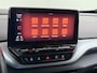 Volkswagen ID.4 Max 77kWh Warmtepomp Trekhaak Camera Lmv 20" Adap.Cruise + stop&go Apple Carplay Android Auto Navi Ecc Pdc SOH 92% Led Privacy Glas DAB File assistent Matrix Led Keyless Origineel Nederlandse Auto