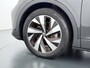 Volkswagen ID.4 Max 77kWh Warmtepomp Trekhaak Camera Lmv 20" Adap.Cruise + stop&go Apple Carplay Android Auto Navi Ecc Pdc SOH 92% Led Privacy Glas DAB File assistent Matrix Led Keyless Origineel Nederlandse Auto