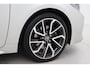 Toyota Corolla Touring Sports 2.0 Hybrid Executive JBL | Navigatie | Dodehoek detectie | Head-up display | JBL | Stoelverwarming | Full LED | Parkeersensoren voor/achter | 18 inch