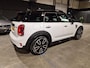 MINI Countryman Mini 2.0 Cooper S E ALL4 Chili - JCW Pakket - Panoramadak - HuD - Leder - Adapt Cruise - Plug-in Hybride