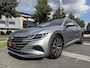 Volkswagen Arteon Shooting Brake 1.4 TSI eHybrid PANO/TREKHAAK/TWO-TONE LEER/TREKHAAK/360CAMERA/ACC/18"MUSCAT/CARPLAY/STANDKACHEL/SFEER/VIRTUAL/MATRIX/DONKERE HEMEL/VOLLEDIG VW DEALER HISTORIE