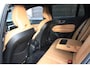 Volvo V60 2.0 D3 Momentum Leer/Navigatie/Trekhaak wegklapbaar