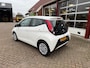 Toyota Aygo 1.0 VVT-I X-PLAY AUTOMAAT 5-DRS CAMERA/AIRCO/RADIO/CARPLAY/ ENZ.