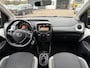 Toyota Aygo 1.0 VVT-I X-PLAY AUTOMAAT 5-DRS CAMERA/AIRCO/RADIO/CARPLAY/ ENZ.