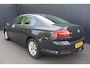 Volkswagen Passat 1.5 TSI Comfortline Business AUTOMAAT - NAVIGATIE - TREKHAAK