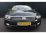 Volkswagen Passat 1.5 TSI Comfortline Business AUTOMAAT - NAVIGATIE - TREKHAAK