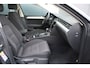 Volkswagen Passat 1.5 TSI Comfortline Business AUTOMAAT - NAVIGATIE - TREKHAAK