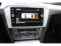 Volkswagen Passat 1.5 TSI Comfortline Business AUTOMAAT - NAVIGATIE - TREKHAAK