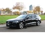 Volvo V60 2.0 T8 Ultra Dark Plug-in Hybrid AWD R-Line 455Pk Aut Full Options Panoramadak 1e eigenaar Trekhaak Camera Nieuw Staat