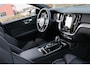Volvo V60 2.0 T8 Ultra Dark Plug-in Hybrid AWD R-Line 455Pk Aut Full Options Panoramadak 1e eigenaar Trekhaak Camera Nieuw Staat