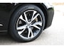 Volvo V60 2.0 T8 Ultra Dark Plug-in Hybrid AWD R-Line 455Pk Aut Full Options Panoramadak 1e eigenaar Trekhaak Camera Nieuw Staat